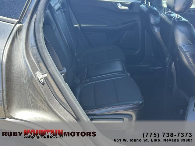 2024 Ford Escape ST-Line