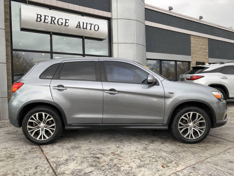 2017 Mitsubishi Outlander Sport ES photo 6