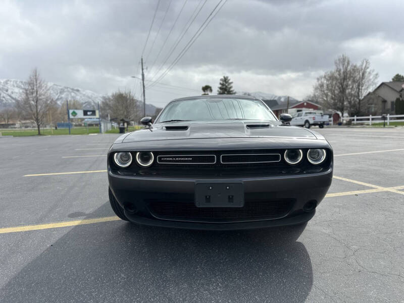 Used 2020 Dodge Challenger SXT with VIN 2C3CDZAG2LH226594 for sale in Salem, UT