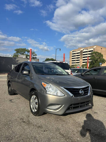 2015 Nissan Versa 1.6 S