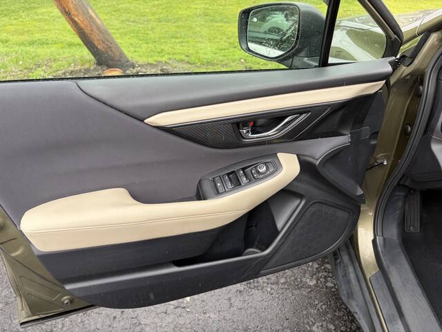 2022 Subaru Outback Premium