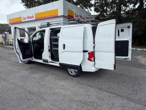 2014 Nissan NV200 SV