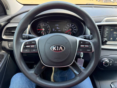 2020 Kia Sorento S V6