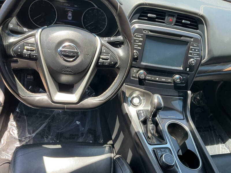 2017 Nissan Maxima Platinum