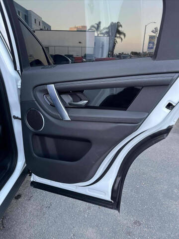 2020 Land Rover Discovery Sport P250 Standard