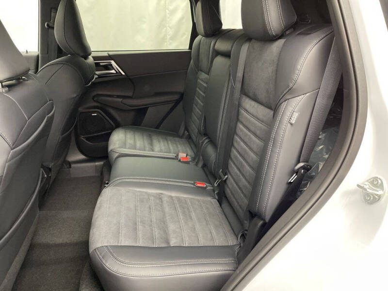 2026 Mitsubishi Outlander Trail Edition