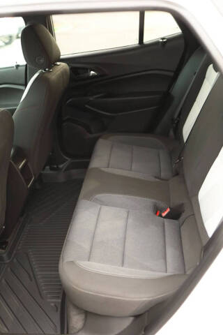 2025 Chevrolet Trax RS