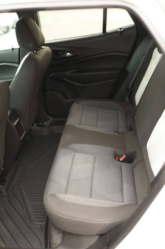 2025 Chevrolet Trax RS