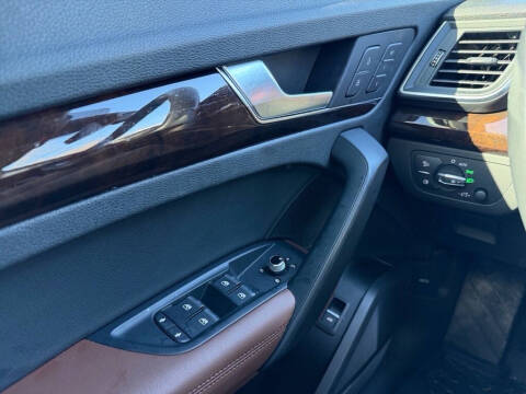 2019 Audi Q5 quattro Premium Plus 45 TFSI