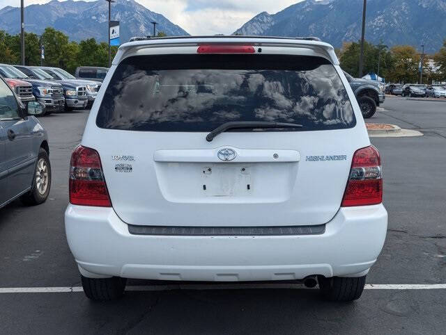 2006 Toyota Highlander for sale at Axio Auto Boise in Boise, ID