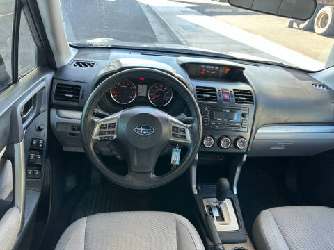 2014 Subaru Forester 2.5i Premium