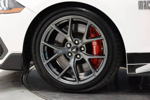 2022 Ford Mustang Mach 1