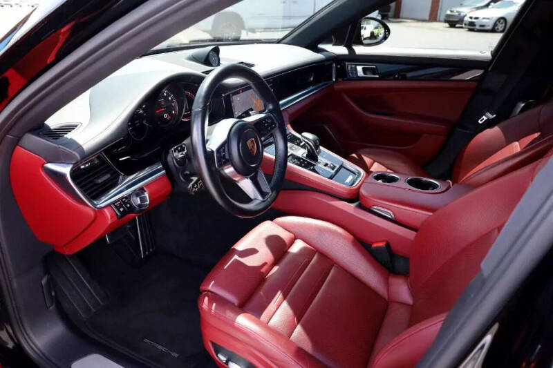 2020 Porsche Panamera 4S