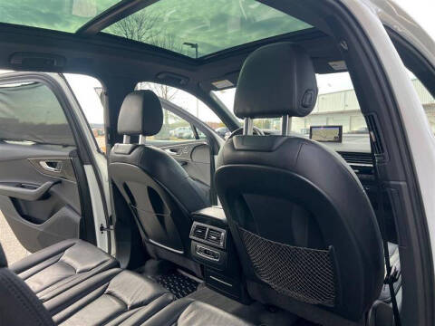 2017 Audi Q7 2.0T quattro Premium Plus