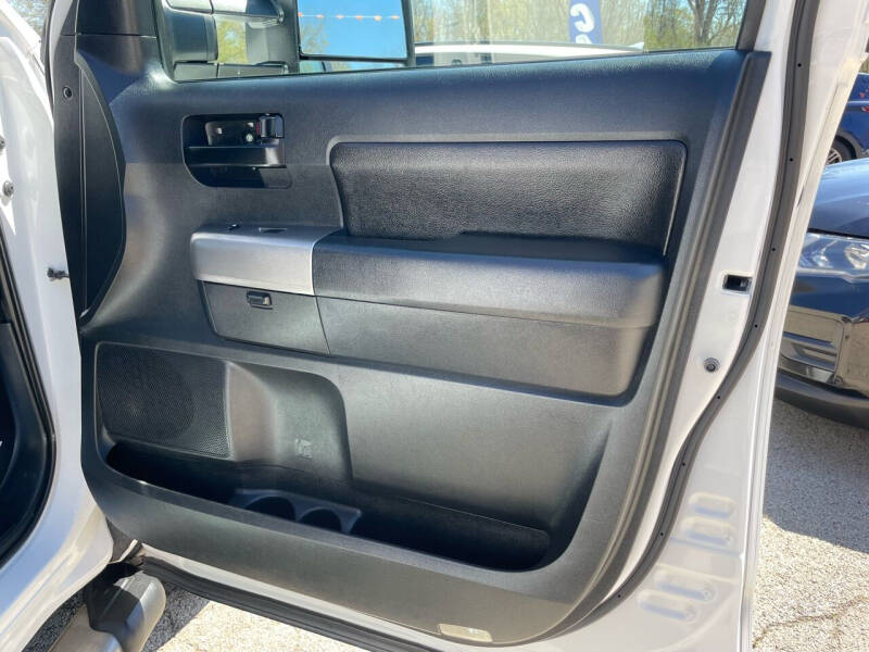 2010 Toyota Tundra Grade