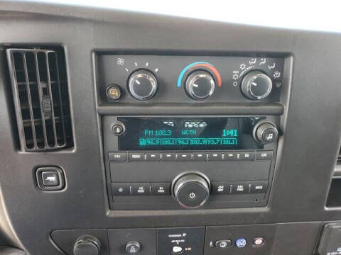 2023 GMC Savana 2500