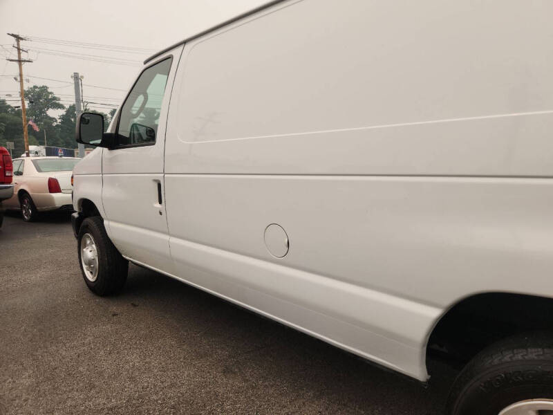 2012 Ford E-Series E-150