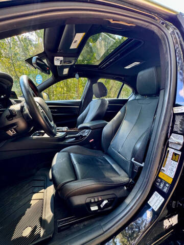 2017 BMW 3 Series 330i xDrive