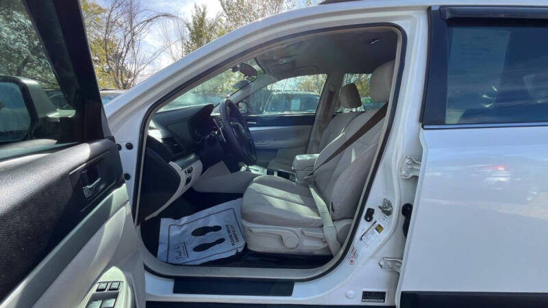 2013 Subaru Outback 2.5i