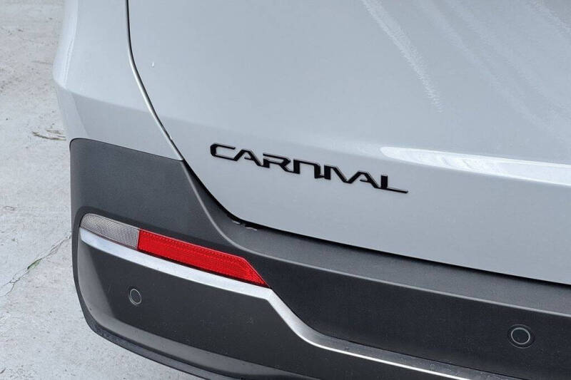 2025 Kia Carnival SX Prestige