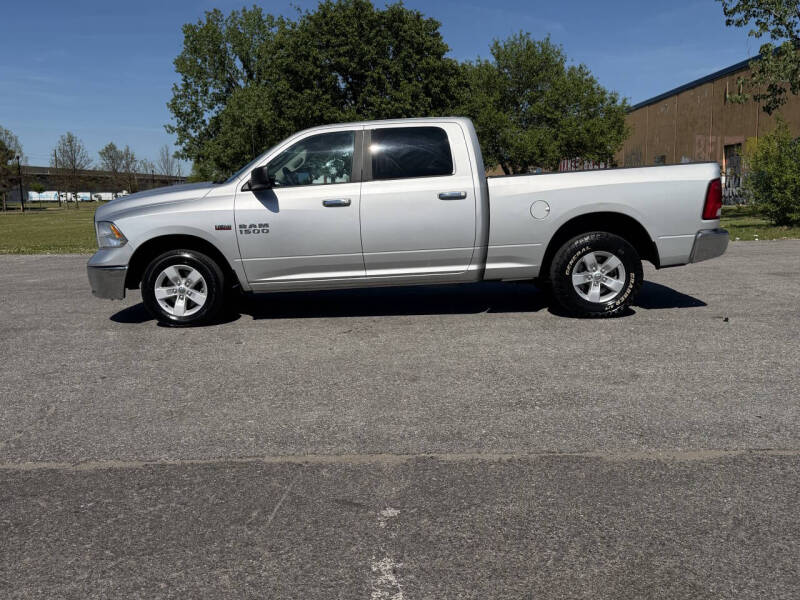 2018 RAM 1500 SLT