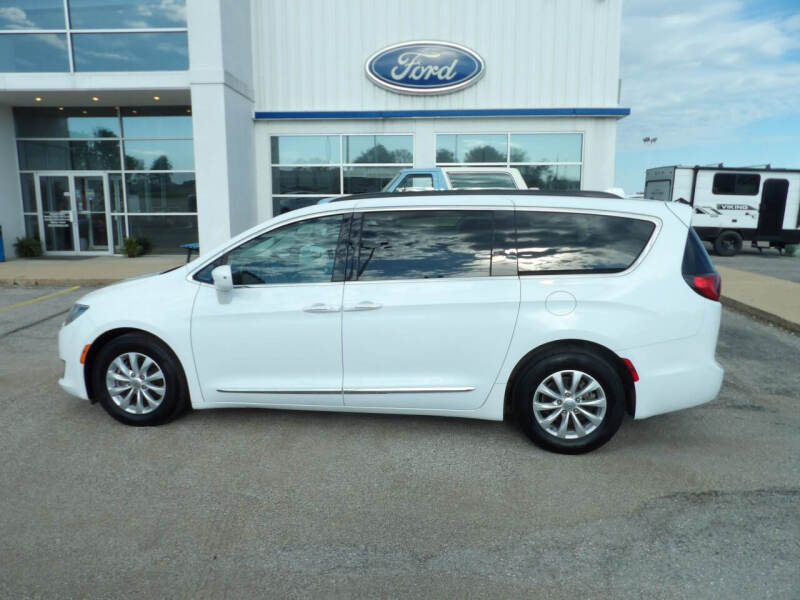 2017 Chrysler Pacifica