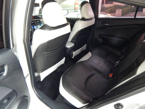 2017 Toyota Prius Two