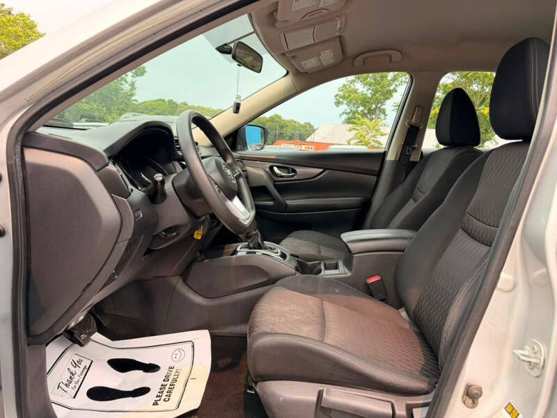 2017 Nissan Rogue S