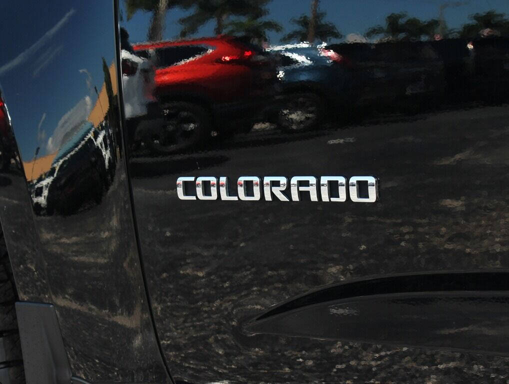 2017 CHEVROLET Colorado Pickup - $28,995