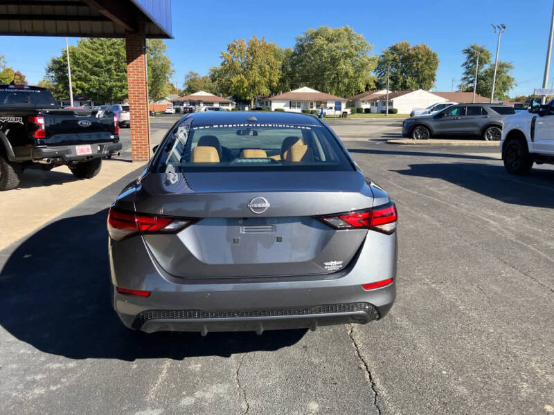 2024 Nissan Sentra SV