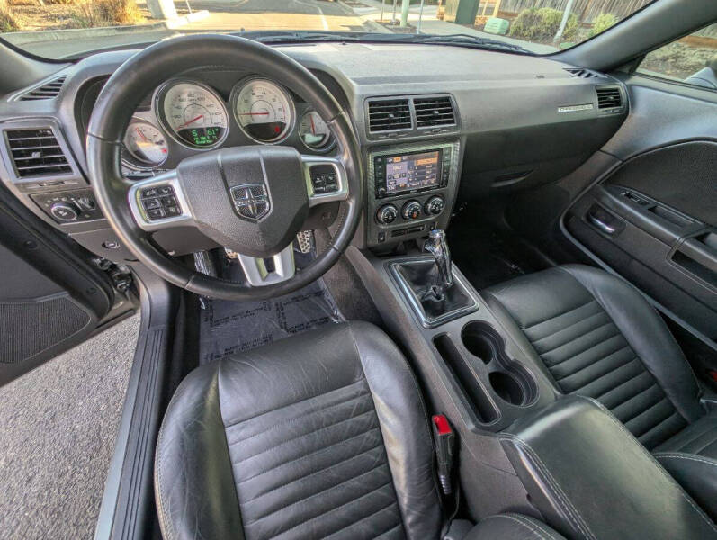 2012 Dodge Challenger R/T