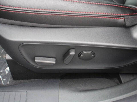 2024 Ford Escape ST-Line Elite