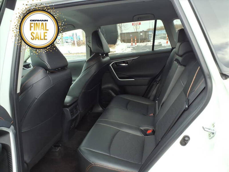 2024 Toyota RAV4 Adventure