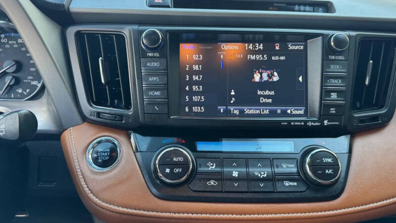 2017 Toyota RAV4 Limited