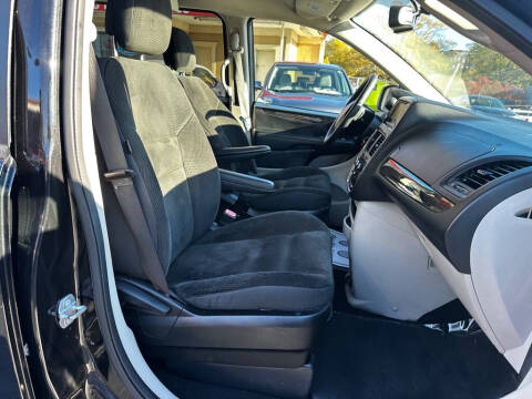 2018 Dodge Grand Caravan SE