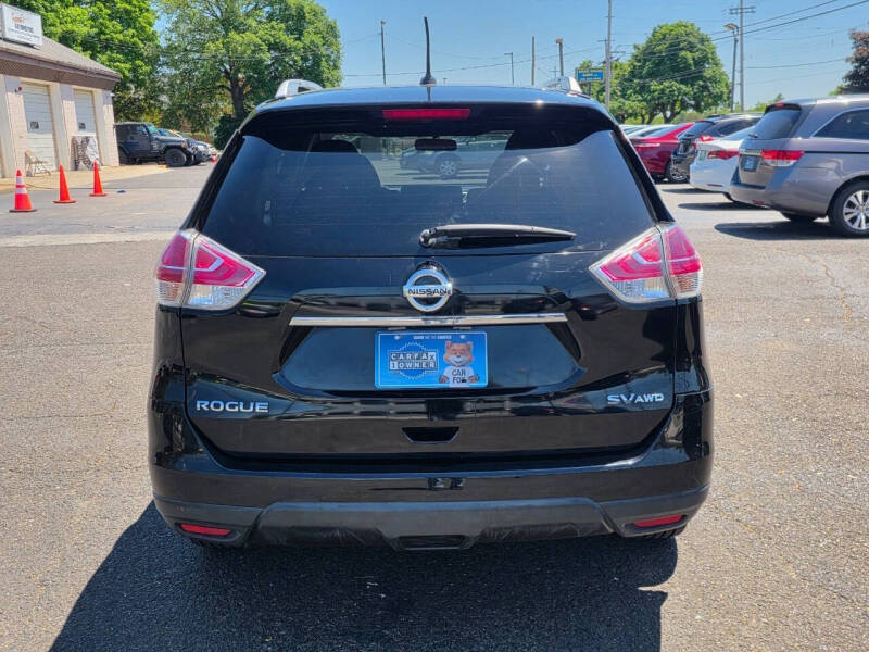 2015 Nissan Rogue SV