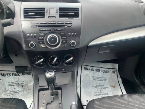 2012 Mazda MAZDA3 i Touring