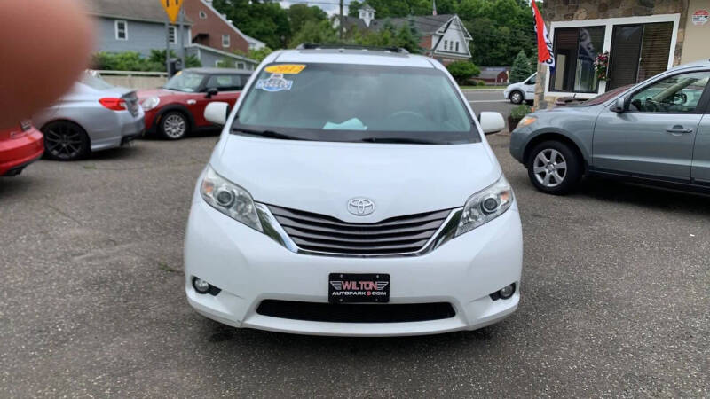 2012 Toyota Sienna