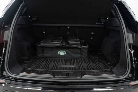 2023 Land Rover Range Rover Evoque P300 R-Dynamic HST