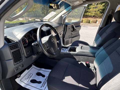 2011 Nissan Titan SL