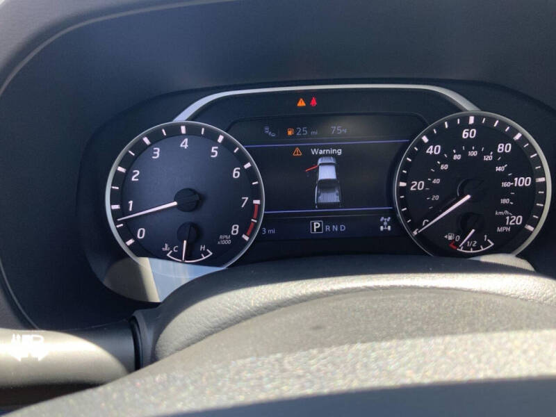 2025 Nissan Frontier SV