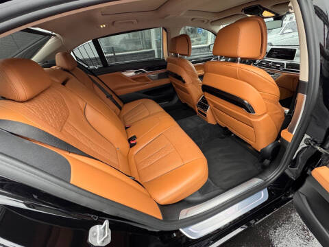 2018 BMW 7 Series 740i xDrive