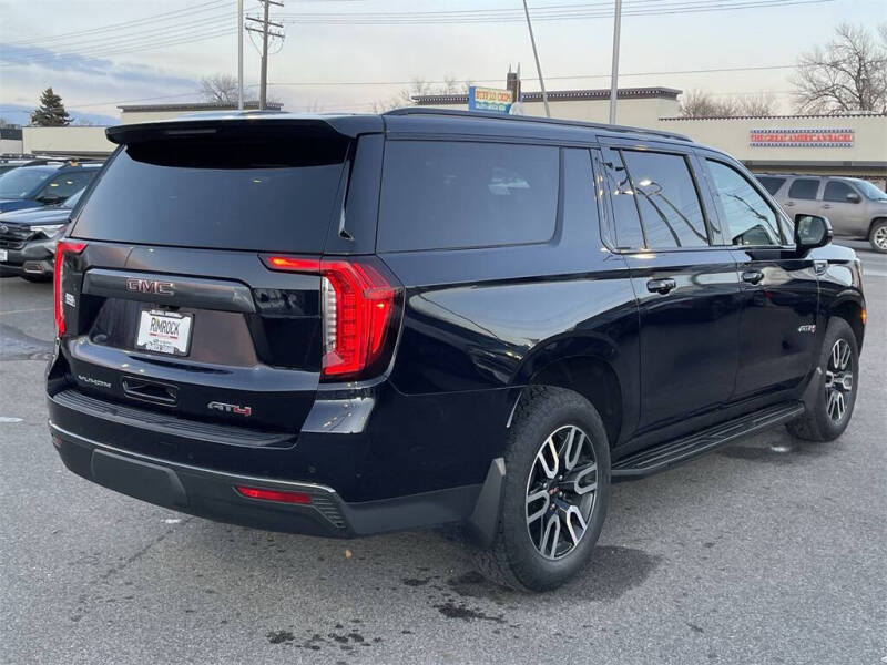 2021 GMC Yukon XL AT4