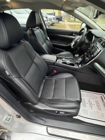 2022 Nissan Maxima 3.5 SV