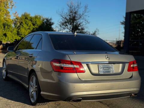 2011 Mercedes-Benz E-Class E 550 Sport