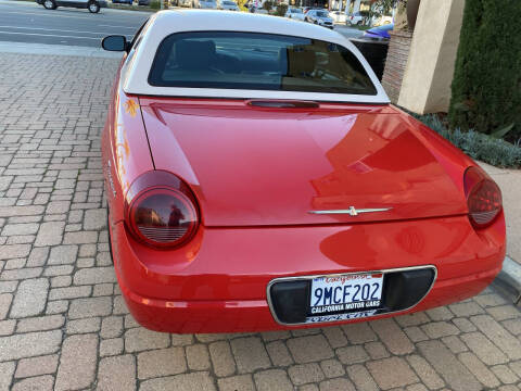 2002 Ford Thunderbird Deluxe