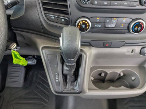 2025 Ford Transit 250
