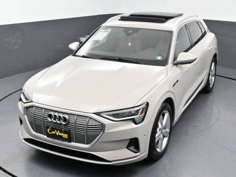 2019 Audi e-tron quattro Premium Plus