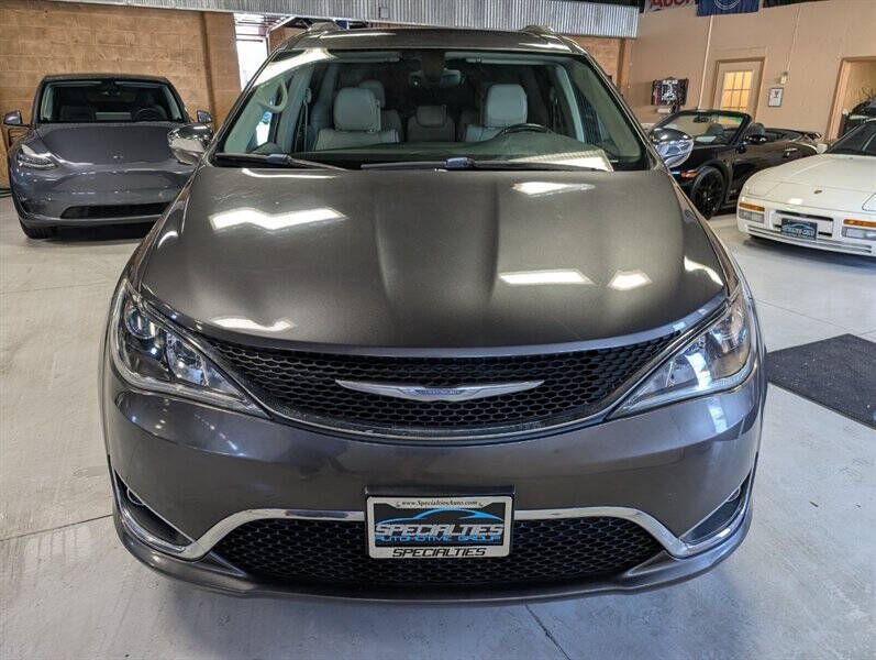 2017 Chrysler Pacifica Limited