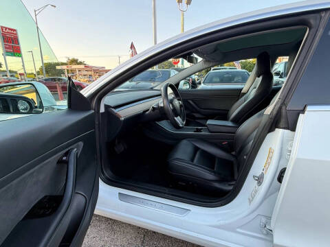 2020 Tesla Model 3 Long Range